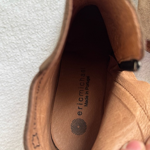 NWOT Eric Michael Berlin Brown and Black Ankle Booties Size 30 - Picture 5 of 5